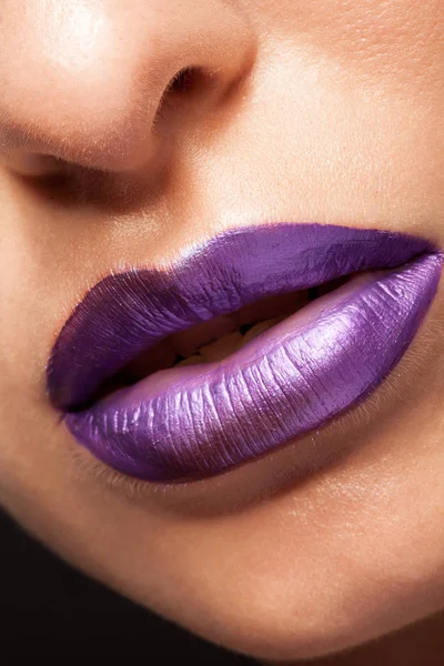Close up view of beautiful woman lips with mat purple lipstick — Stock Photo, Image