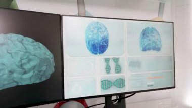 Modern merkezde çalışan doktor veya bilim adamının ortaya çıkarma fotoğrafı