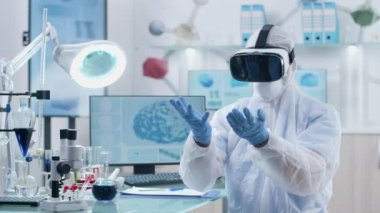 İnsan beyni hakkında bilgi edinmek için Vr kulaklık kullanma