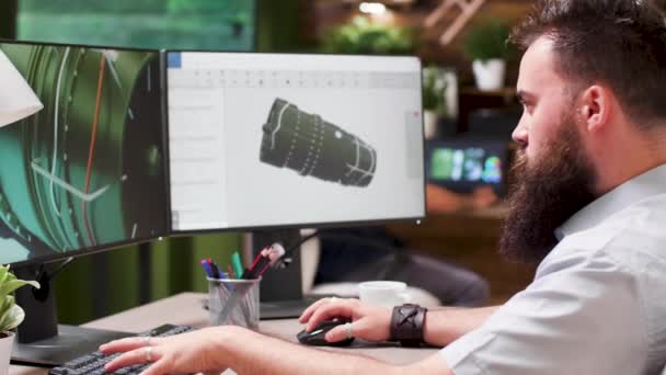 Ingeniero utiliza software 3D para analizar una turbina — Vídeos de Stock