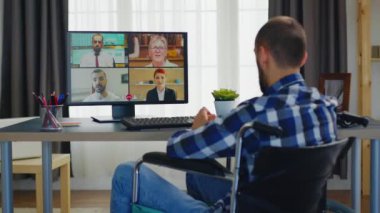 Çevrimiçi iş videosu çağrısı