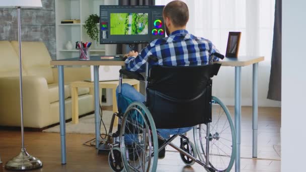 Cineasta profesional discapacitada — Vídeos de Stock