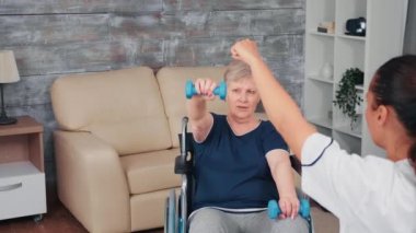 Evde rehabilitasyon eğitimi