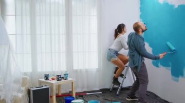 Neşeli çift tablosu