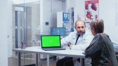 Doktorda yeşil ekran danışmanlığı