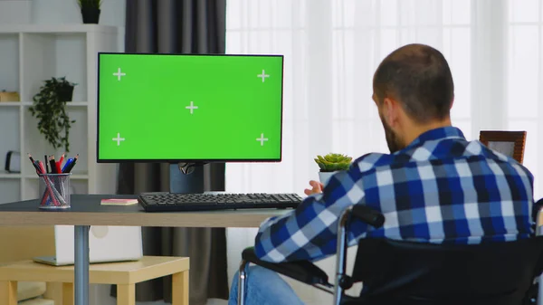 Połączenie wideo z zielonym ekranem — Zdjęcie stockowe