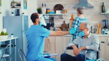 Kızılötesi termometre kullanılıyor