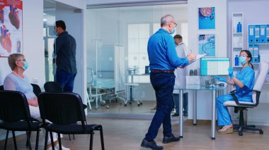 Belgeler sınavdan önce dolduruluyor