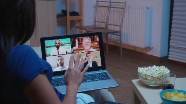 Lady having webinar sitting on sofa — Stock Video