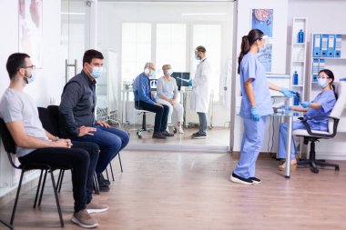 Doktor danışma üst düzey çift