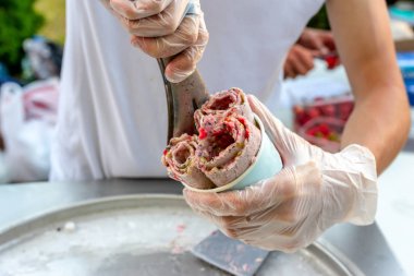 dondurma bir kağıt bardak rulo