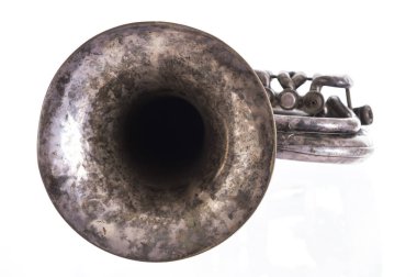 Eski rüzgar beyaz arka plan üzerinde izole enstrüman