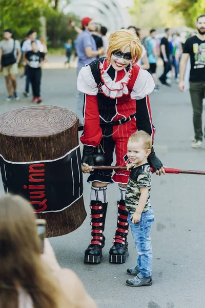 Festival de la cultura pop moderna COMIC CON Ucrania septiembre 22, 2018 Kiev, Ucrania, Art Plant Platform . — Foto de Stock