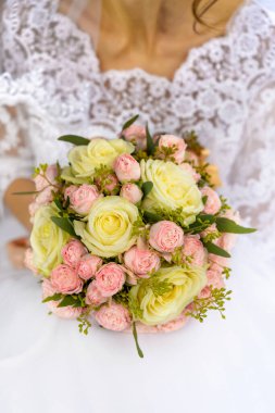 Gelinin buketi.