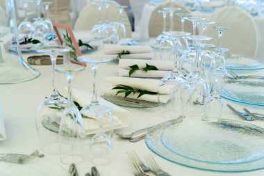 Büfe ziyafette servis edildi.