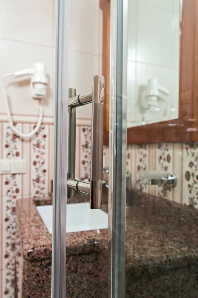 Shower Door Washbasin Faucet Bathroom Mirror Wall Wall Mounted Hair — Fotografia de Stock