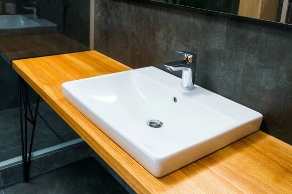 White Ceramic Washbasin Faucet Bathroom Wooden Surface Countertop — Fotografia de Stock