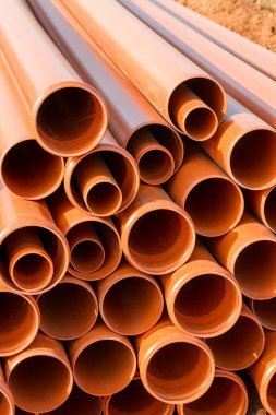 Su ve kanalizasyon için plastik borular.