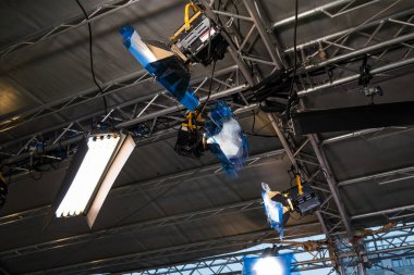 Film ve TV yapımı için stüdyo ışığı