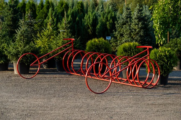 Red Modern Stylish Bicycle Parking City Bike Safety Storage Infrastructure — Stock Photo, Image