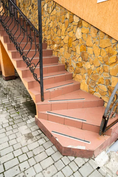 Kerámia Csempe Lépcső Korláttal — Stock Fotó