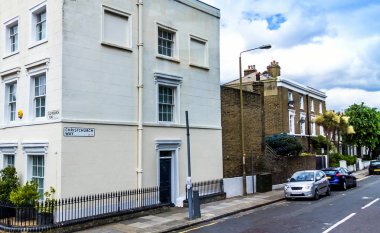 Greenwich 'te eski Christchurch yolu Sokağı. Greenwich 'te İngiliz tarzında binalarla. Londra. Ingiltere. Trafalger yolundan vurdu