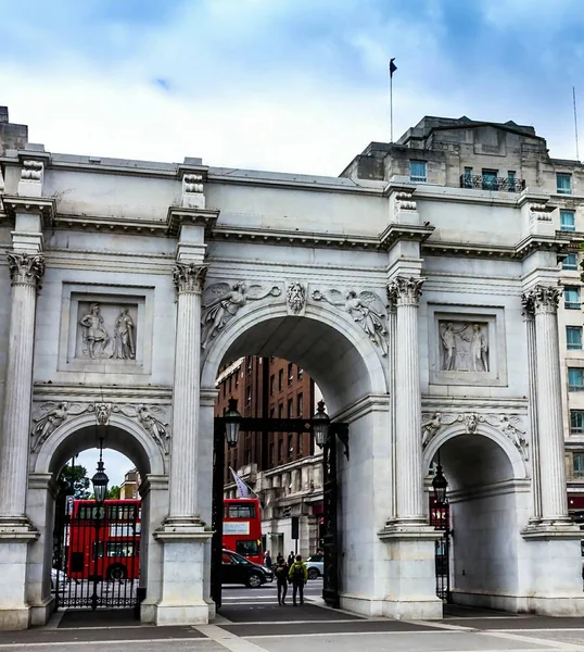 Monumento Porte Marble Arch Con Oxford Street Oltre West End — Foto Stock