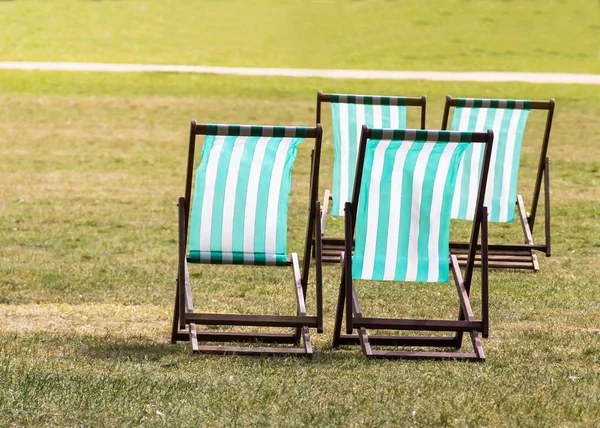 Four Deckchairs Hire Hyde Park Westminster London England — Stock Photo, Image