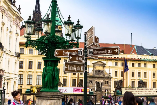 Prag Tjeckien Juli 2017 Pragborgen Officiella Residens Presidenten Republiken Tjeckien — Stockfoto