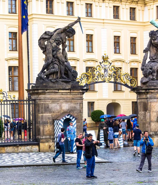 Praha Česká Republika Červenec 2017 Pražský Hrad Nyní Oficiální Sídlo — Stock fotografie