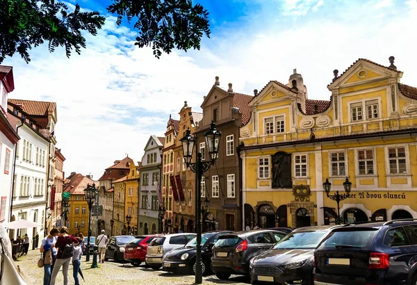 Prag Tjeckien Juli 2017 Journey Genom Historiska Prag Medeltida Hus — Stockfoto