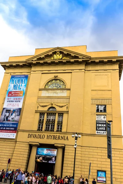 Prag Tschechische Republik Juli 2017 Hybernia Theater Von Unten Einem — Stockfoto