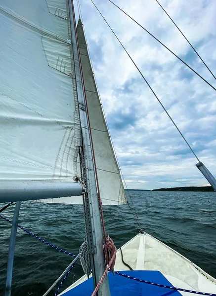 Sailing Yacht Goes Open Sea View Bow Sails — Stock Photo, Image