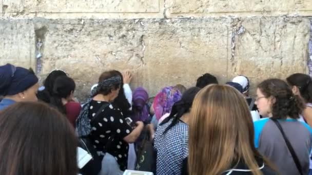 Jeruzalém Izrael Října 2018 Pohled Neznámé Ženy Modlící Před Stěnou — Stock video