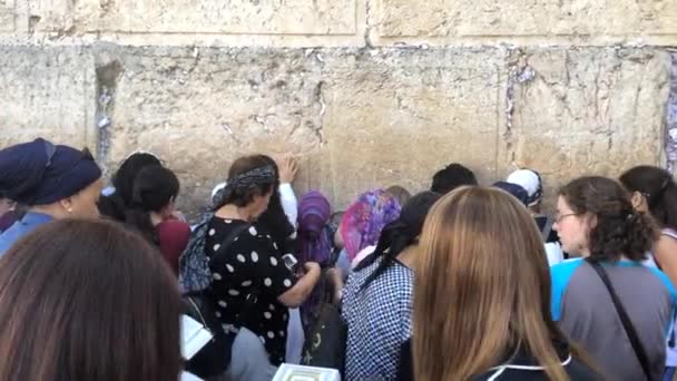 Jerusalén Israel Octubre 2018 Vista Mujeres Desconocidas Rezando Frente Muro — Vídeo de stock