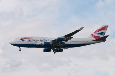 Londra, İngiltere - 09 Ekim 2020 - Bir British Airways Boeing 747