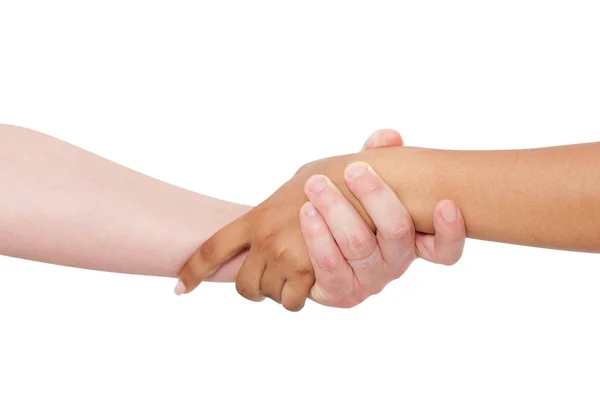 Tomando de la mano pareja de una raza mixta sobre fondo blanco . — Foto de Stock