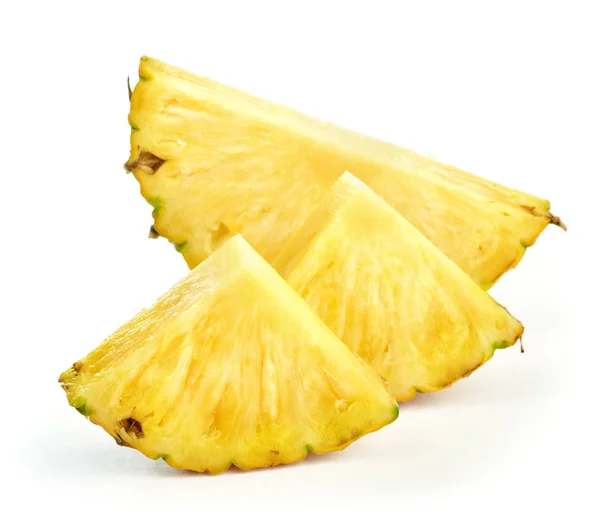 Rodajas de piña aisladas — Foto de Stock