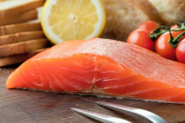 sebze ile Somon fileto