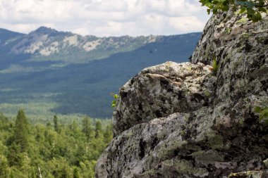 dağlar. Taganay ridge