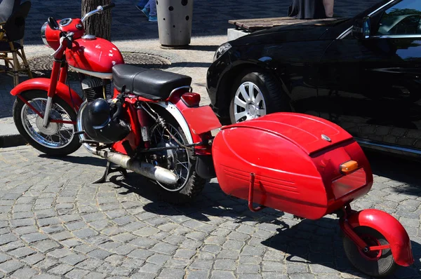 Vieille Moto Avec Une Remorque Images De Stock Libres De Droits