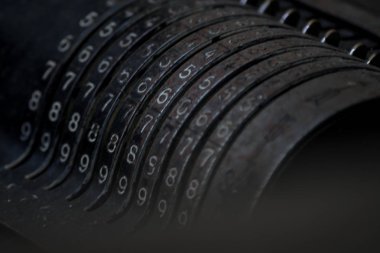 Numaraları çok eski bir vintage yazar kasa