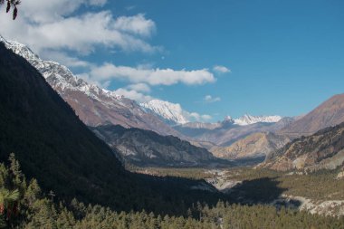 Dağlar Annapurna pisti, Marshyangdi nehir vadisi, Humde, Himalaya, Nepal, Asya