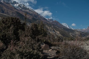 Dağlar Annapurna pisti, Marshyangdi nehir vadisi, Himalaya, Nepal, Asya