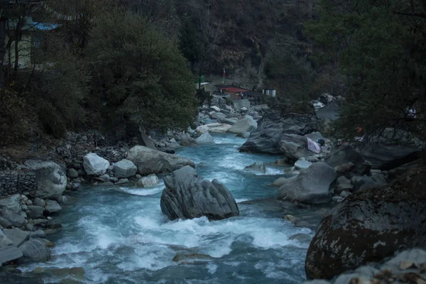 Rzeka Marshyangdi Przy Gorących Źródłach Chame Tor Trekkkingowy Annapurna Himalaje — Zdjęcie stockowe