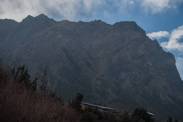 Mountain Pisang Trekking Annapurna Circuit Himalaya Nepal Asia — Stock Photo, Image