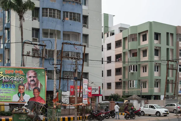 Puri Indien Februari 2020 Över Oidentifierade Personer Utanför Bostadslägenhetsbyggnader Den — Stockfoto