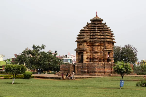 Bhubaneswar India Febrero 2020 Vista Templo Bhaskaraswar Personas Identificadas Visitan —  Fotos de Stock