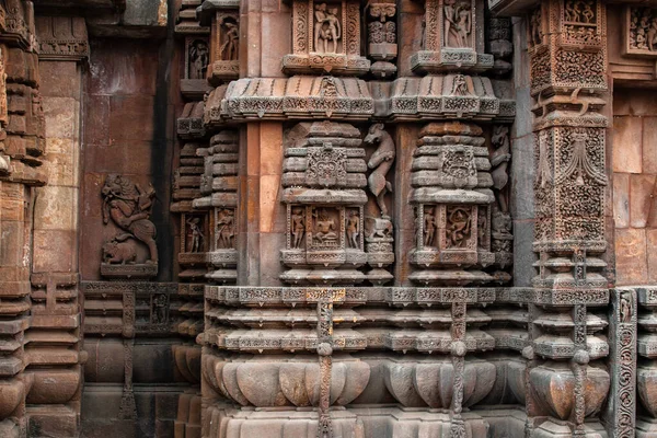 Small Hindu Sculpture Figures Stone Wall Brahmesvara Temple Bhubaneswar Odisha — Stock Photo, Image