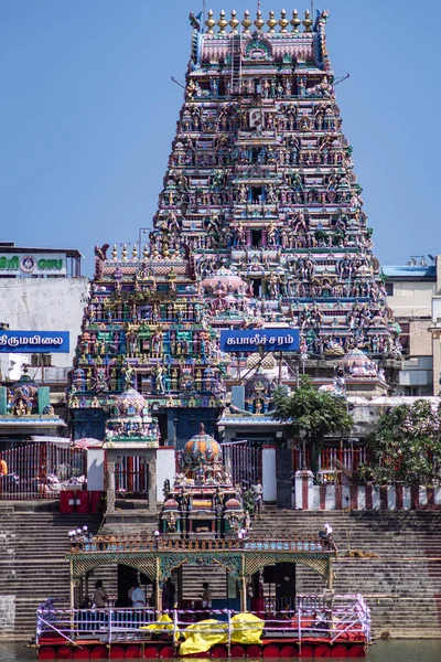 Chennai Índia Fevereiro 2020 Vista Templo Kapaleeshwarar Outro Lado Lagoa — Fotografia de Stock